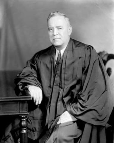 Roosevelt appoints Wiley B. Rutledge