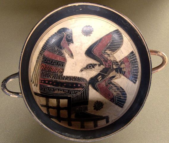 Poterie : Coupe Laconienne : Zeus et son aigle