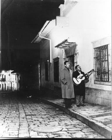 Comienzo de la edificación de La Ronda
