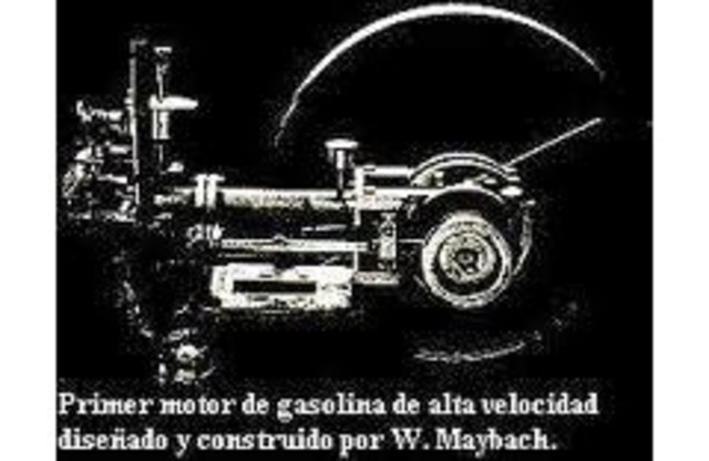 Primer motor de gasolina.
