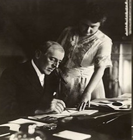 Wilson Urges Neutrality