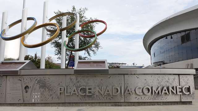 Place Nadia Comaneci