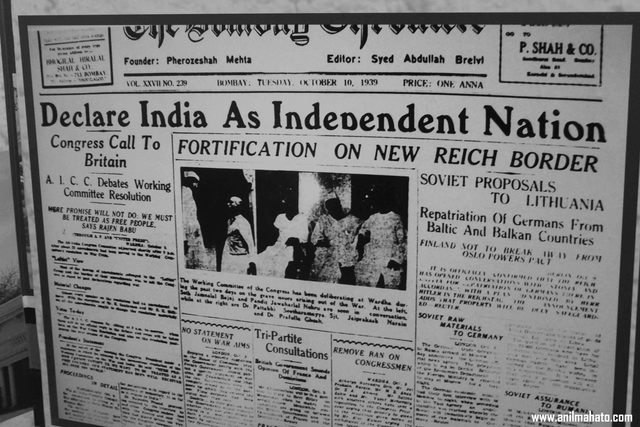 Gandhi publishes the Declaration of Independence for India