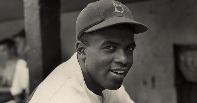 First black man plays in the mlb