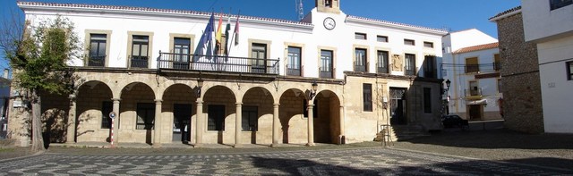 Casa Consistorial (Ayuntamiento de Valencia de Alcántara)