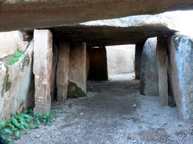DÓLMEN DE LÁCARA