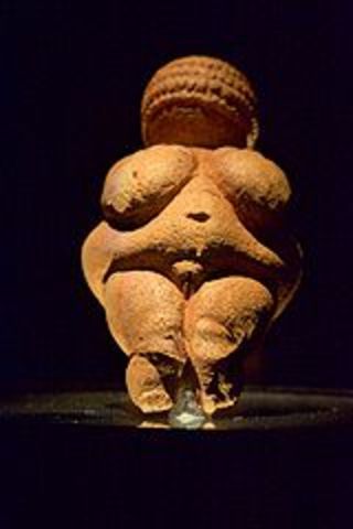 Veig la venus de Willendorf