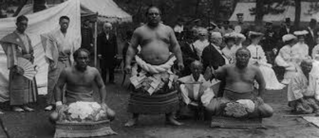 Sumo Wrestling In 23 BCE