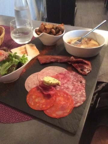 night 1- Le Bontemps