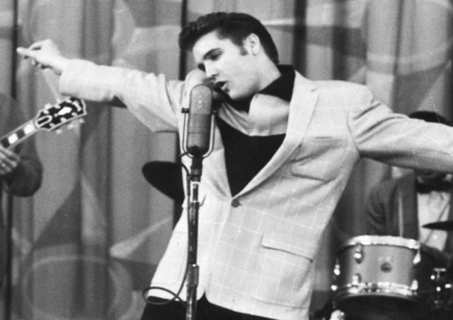 Elivs from the waist up