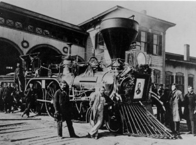 Lincoln's Funeral Train Departs