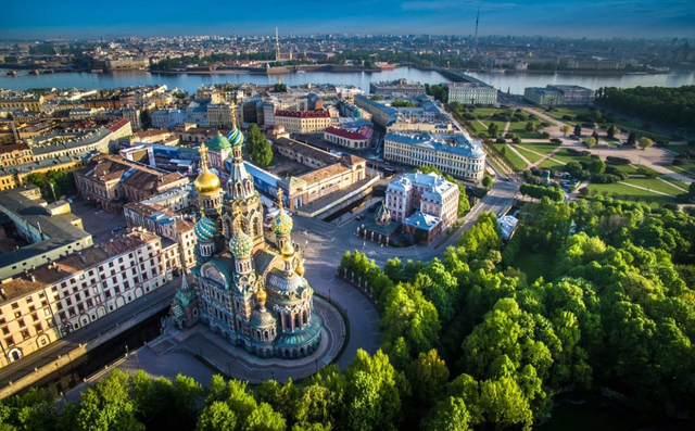 St. Petersburg is Built