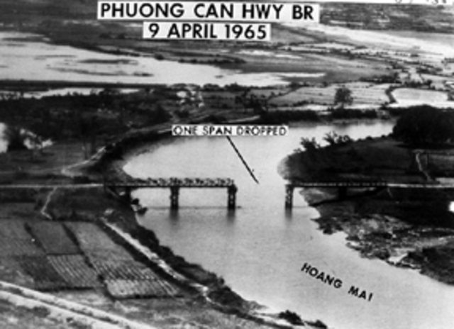 US Suspends Air Raids