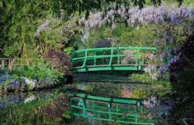 Day 3: Tourist Attraction