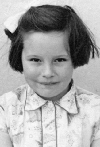 Helen and Jenny are born.