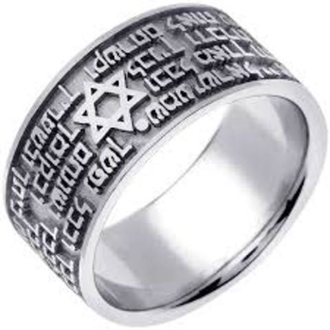 Vladek and Anja get engaged