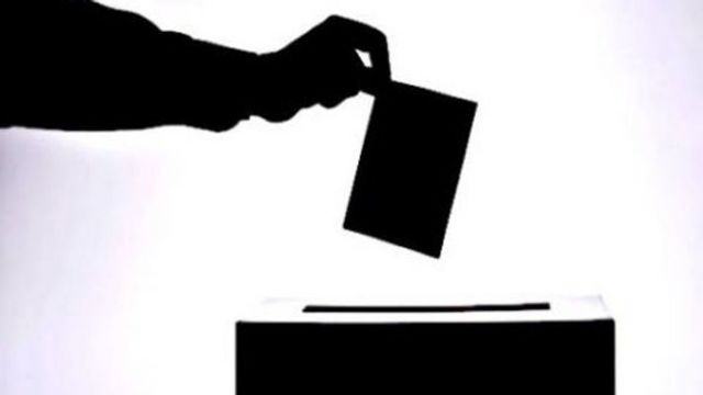 Refèrendum de ratificació de l ' estatut d'autonomia de Catalunya ( polític)