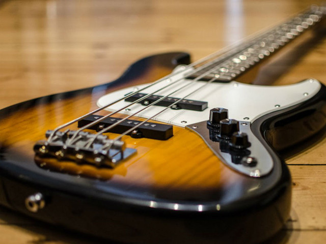 Primer Baix elèctric