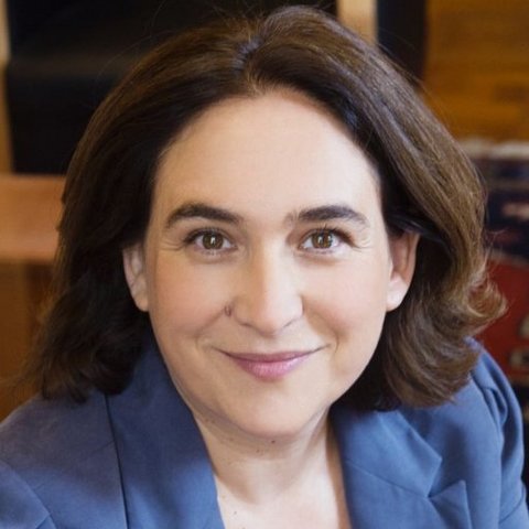 Ada Colau és  alcaldesa (polític)