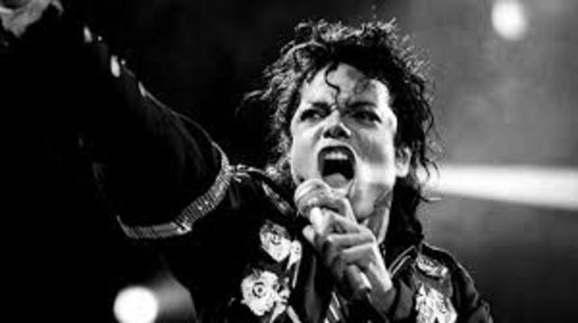 Michael Jackson dies