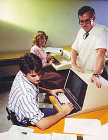 Джон Лайонс