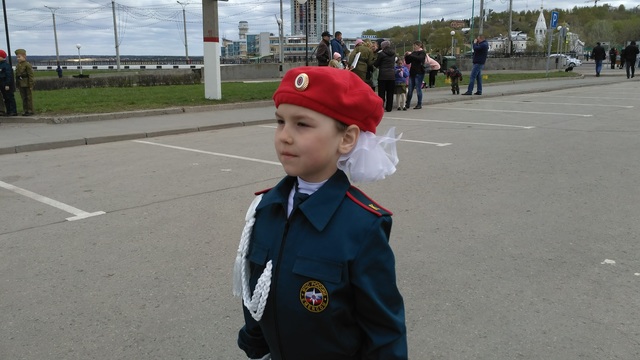 Первый раз на параде дошколят