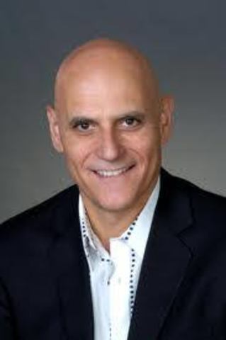 S.Hayes - Terapia de Aceptación y Compromiso (ACT). Publicación destacada: Hayes, S.C., Barnes-Holmes, D. & Roche, B. (2001). Relational Frame Theory. A post-Skinnerian account of language and cognition.