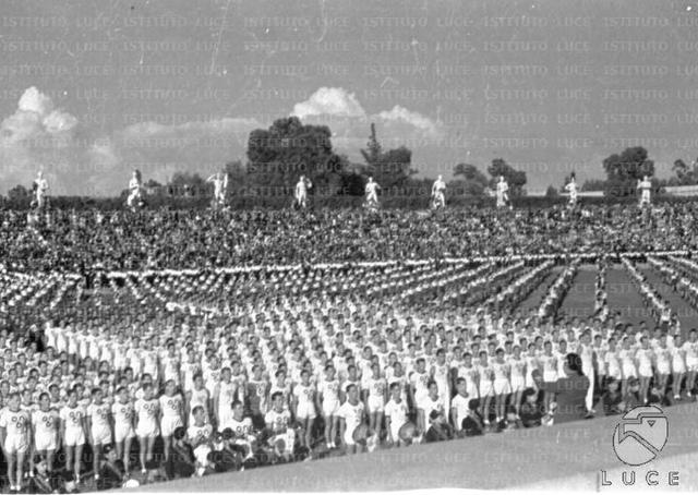 Il regime e  i giovani