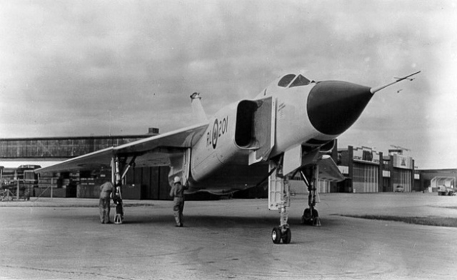 Diefenbaker cancels Avro Arrow Project