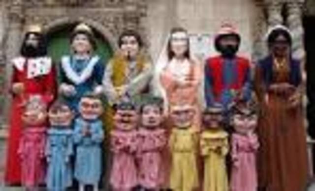 Gigantes y cabezudos - Caballero & Echegaray