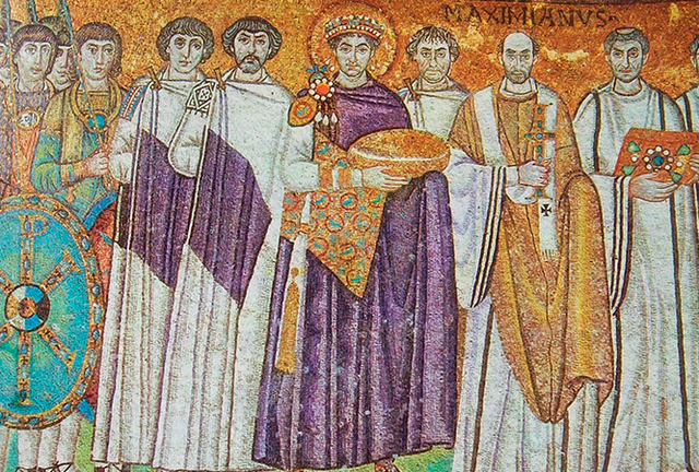 El púrpura, símbolo de poder a lo largo de los años, ha sido uno de los más notables contactos con la química orgánica