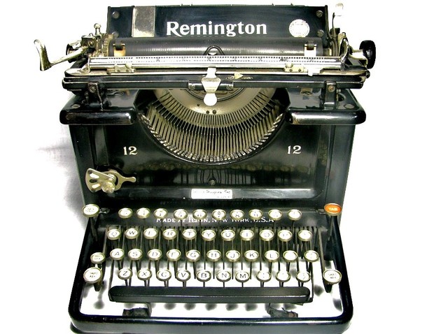 Появление первой пишущей машинки