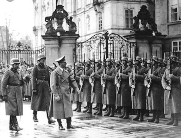 Hitler demands Danzig