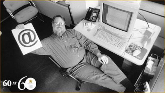 Se introduce la computacion de forma masiva en la educacion