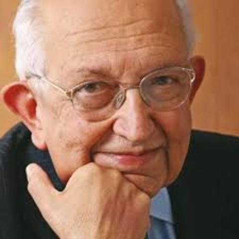 Fundó con su amigo Plinio Apuleyo Mendoza la revista política ‘Acción Liberal’