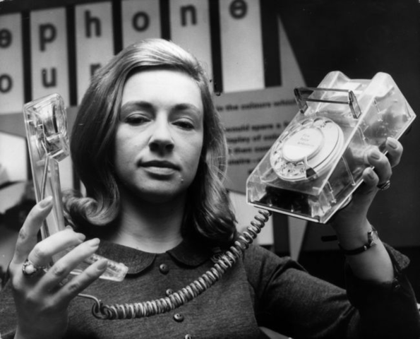 Conversación a 10,000 km entre la Habana e Isla Catalina.