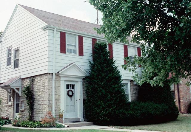 Moves in with Grandmother