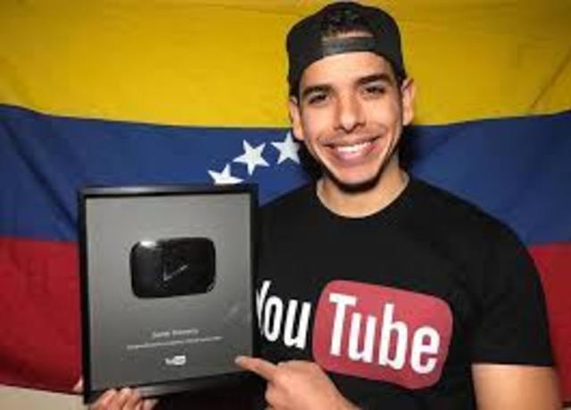 Nace You Tube para despues ser adquirido por google