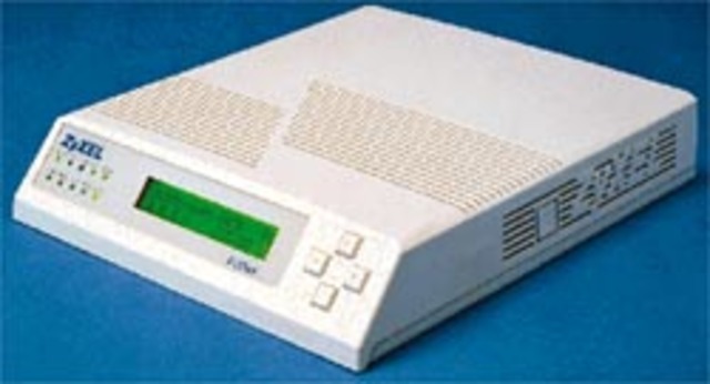 Los MODEM durante la Guerra Fría