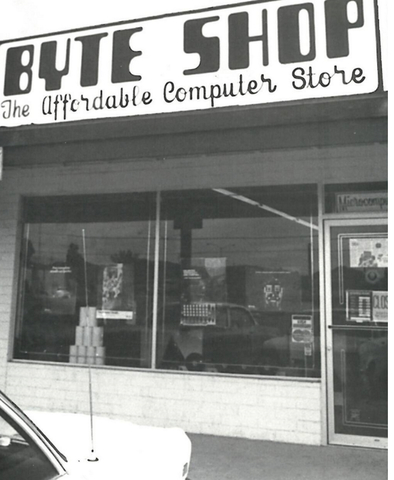 Spring 1976   Steve and Woz start assembling Apple I computers in the Jobses' garage, and sell them to computer hobbyists, including 50 for the Byte Shop