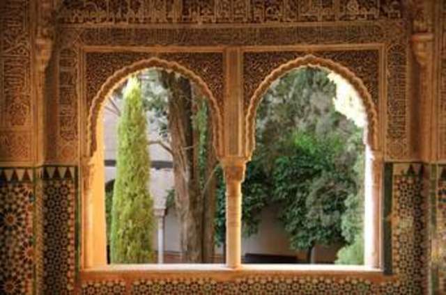 DOMINACIÓN ÁRABE (8 SIGLOS)