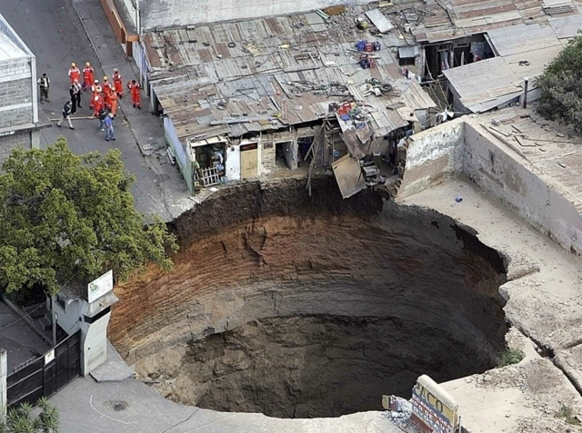 Sink hole