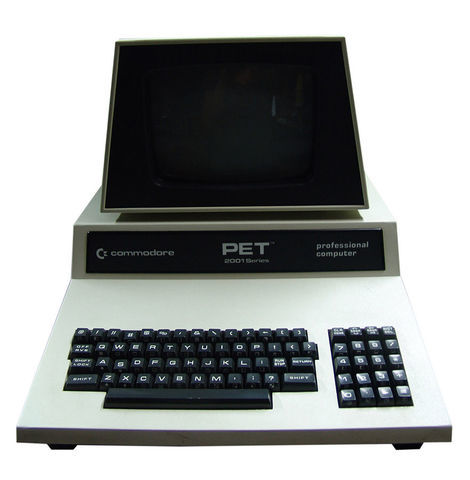 COMMODORE PET