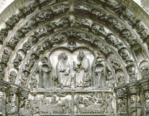 Puerta central de la fachada de Senlis