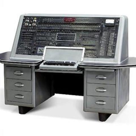 Primer computadora comercial. UNIVAC I