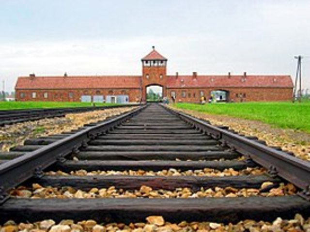 Hana and George were send to Auschwitz