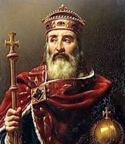 Charlemagne crowned Holy Roman Emperor