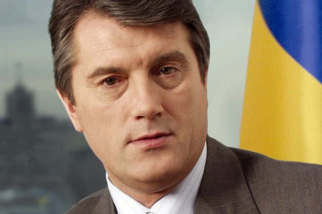 Viktor Yushchenko tops poll