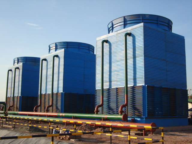 1920  las tasas de transferencia de calor se elevaron y la presión de la caldera fue en aumento, causando nuevos problemas. La espuma y el arrastre de sólidos en el vapor se hicieron más frecuentes.