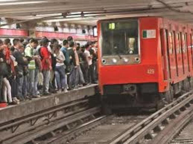 Inauguración del metro en la Ciudad de México